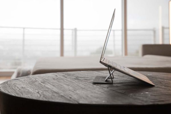 LapTopStand MOFT - immagine 4